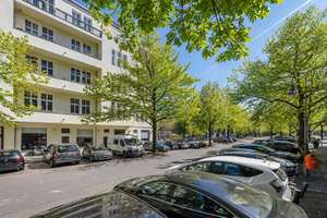 Urbanes Flair trifft Wilmersdorfer Eleganz: Ihr Logenplatz am Nikolsburger Platz – Die vollständige Adresse der Immobilie erhältst du vom Anbieter., 10717 Wilmersdorf, Berlin – Vorschaubild 1