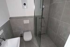 Frisch saniert: 3-Zimmer-Wohnung mit Balkon und Einbauküche – Königsteiner Straße 8, 45145 Frohnhausen, Essen – Vorschaubild 3