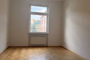 Lichtdurchflutete 3-Zimmer-Altbau-Wohnung mit großer Wohnküche! – 60599 Sachsenhausen-Süd, Frankfurt am Main – Vorschaubild 3