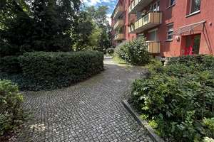 Prenzlauer Berg: 3-Zi-Wohnung als sicheres Investment – Die vollständige Adresse der Immobilie erhältst du vom Anbieter., 10409 Prenzlauer Berg, Berlin – Vorschaubild 2