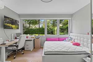 EXKLUSIVES DESIGNERHAUS FÜR HÖCHSTE ANSPRÜCHE - für 1.2 MIO € modernisiert- 350 qm Villengrundstück – Die vollständige Adresse der Immobilie erhältst du vom Anbieter., 14195 Dahlem, Berlin – Vorschaubild 10