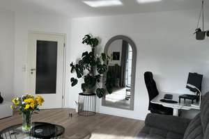 Vollmöblierte Erdgeschosswohnung in der Wohnoase im Regensburger Westen zu vermieten – Die vollständige Adresse der Immobilie erhältst du vom Anbieter., 93049 Westenviertel, Regensburg – Vorschaubild 10
