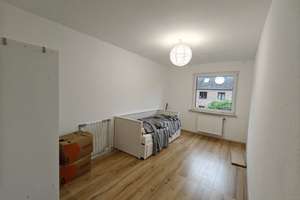4 Zimmer Haus bei Hamburg Kaltenkirchen – Die vollständige Adresse der Immobilie erhältst du vom Anbieter., 24568 Kaltenkirchen – Vorschaubild 3