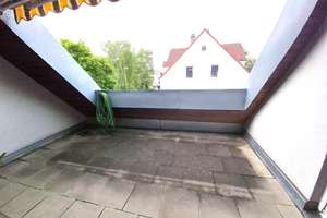Exklusive Maisonette-Wohnung 162 m², Dachterrasse, Tiefgarage, gute Lage in A-Lechhausen – Die vollständige Adresse der Immobilie erhältst du vom Anbieter., 86165 Innenstadt. St. Ulrich-Dom, Augsburg – Vorschaubild 6