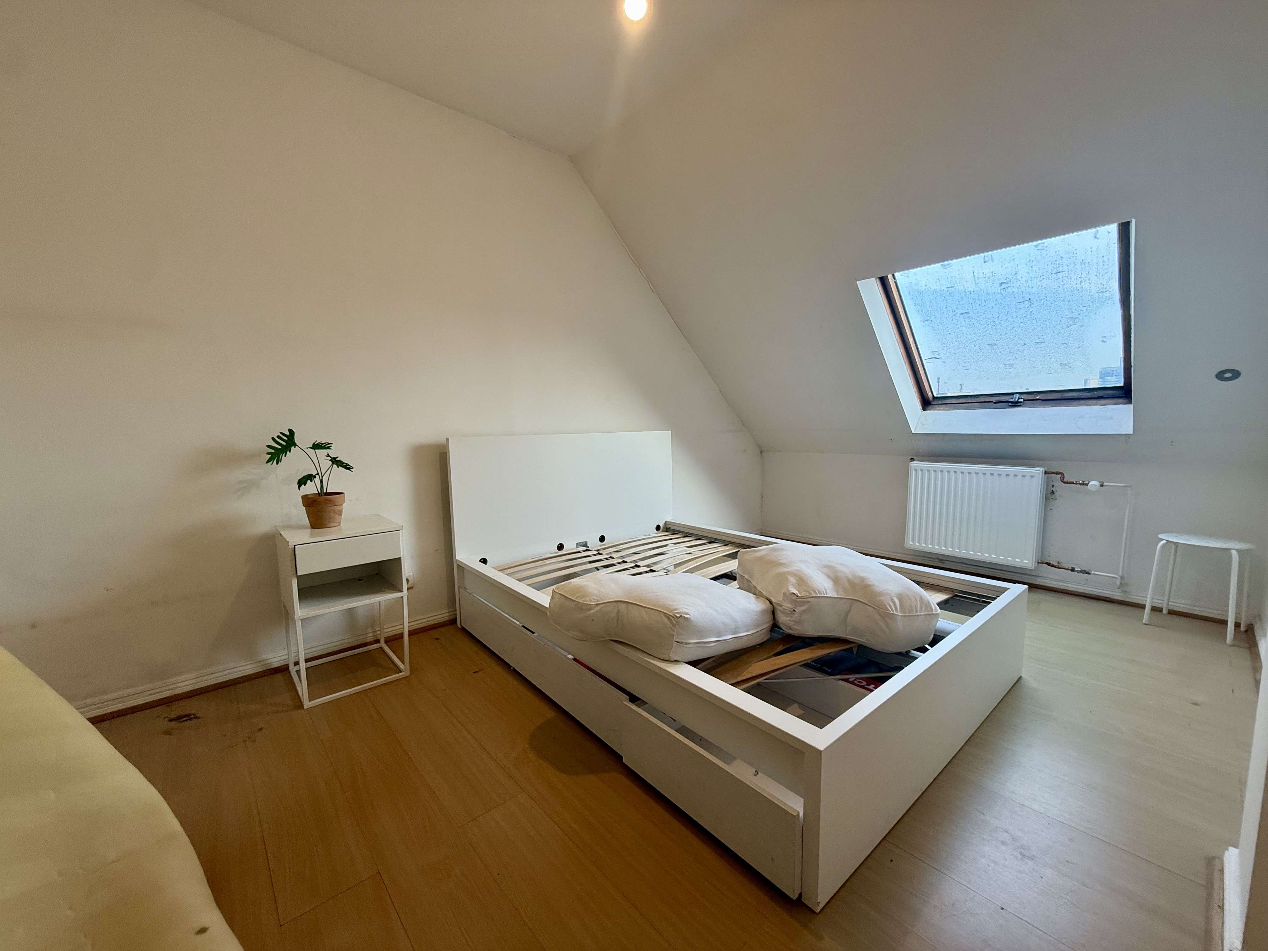 +++ Bezugsfreie 2-Zi. DG-Wohnung mit Süd-Terrasse & Aufzug mit viel Gestaltungspotenzial +++, Berlin – Bild 3