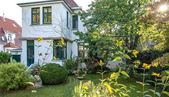 Bild von Rarität! Altbau-Stadtvilla mit Teilkeller
in sehr gefragter Wohnlage