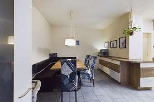 Erdgeschoss mit großer Terrasse im Innenhof. Viel Potenzial in urbaner Lage – Die vollständige Adresse der Immobilie erhältst du vom Anbieter., 47119 Altstadt, Duisburg – Vorschaubild 4