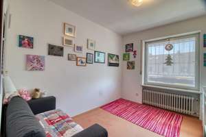 Gepflegtes Reihenhaus mit Renovierungsbedarf in ruhiger Wohnlage von Kolbermoor – Die vollständige Adresse der Immobilie erhältst du vom Anbieter., 83059 Kolbermoor – Vorschaubild 6