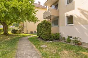 SOFORT BEZIEHBAR: SEHR GEPFLEGTE 3-ZI.-WHG. MIT LOGGIA IN MÜNCHEN-THALKIRCHEN – Die vollständige Adresse der Immobilie erhältst du vom Anbieter., 81371 Thalkirchen, München – Vorschaubild 18