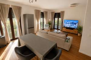 Zuhause mit 5 Zimmern und viel Platz in Düsseldorf