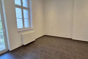 Altbauwohnung mit Aufzug im Einzeldenkmal - bezugsfrei – Die vollständige Adresse der Immobilie erhältst du vom Anbieter., 65185 Mitte, Wiesbaden – Vorschaubild 4