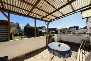 Attraktive Gelegenheit in Wolfen: Reihenmittelhaus mit gepflegtem Garten, Terrasse & Ausbaureserve – Reudener Straße 25a, 6766 Bitterfeld-Wolfen – Vorschaubild 48