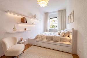 Attraktive 2-Zimmer-Wohnung mit Altbaudetails, Balkon und optimalem Grundriss – Die vollständige Adresse der Immobilie erhältst du vom Anbieter., 80636 Dom Pedro, München – Vorschaubild 3