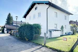 Zentrales Zweifamilienhaus mit großem Garten und drei Garagen in Nähe des Chiemsees – Die vollständige Adresse der Immobilie erhältst du vom Anbieter., 83209 Prien am Chiemsee – Vorschaubild 26