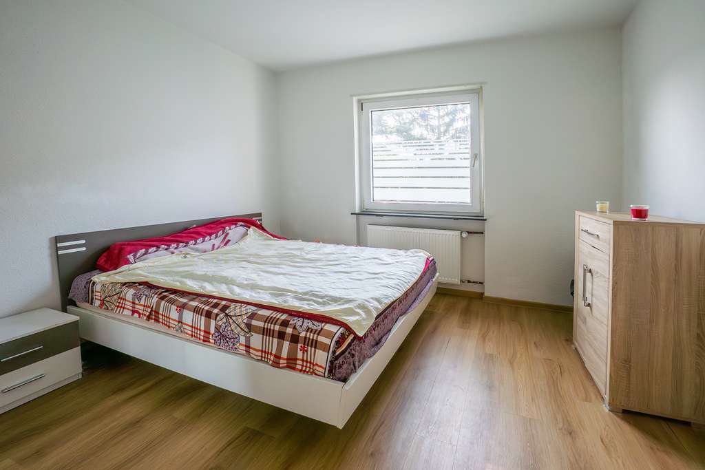 Immobilie in Oftersheim - Kapitalanlage oder Selbstnutzung?   Geräumige 3 Zimmer-ETW mit   Loggia in Oftersheim / Schwetzingen - Bild 4