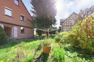 Historisches Wohnhaus mit 9 Zimmern und Garten auf 452m² Grundstück in zentraler Lage von Böckingen – Die vollständige Adresse der Immobilie erhältst du vom Anbieter., 74080 Böckingen, Heilbronn – Vorschaubild 4