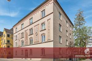 Wird FREI! - Stilvolles Wohnen im Baudenkmal - Hell, großzügig, zentral. PKW Stellplatz!