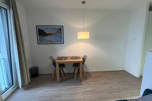 Modern apartment, fully furnished with Wi-Fi in a prime location – Niederkasseler Str 97, 53225 Beuel-Mitte, Bonn – Vorschaubild 5