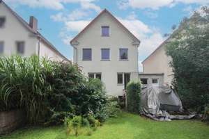 Zögern Sie nicht: Umfassend renoviertes Einfamilienhaus samt Garten, Garage und 2 Freistellplätzen – Die vollständige Adresse der Immobilie erhältst du vom Anbieter., 6118 Frohe Zukunft, Halle (Saale) – Vorschaubild 14