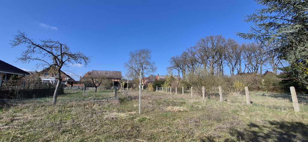 Immobilie in Dannenberg - Stadtnahes Wohnen auf großem Grundstück - Viel Platz für Ihre Ideen - Bild 2