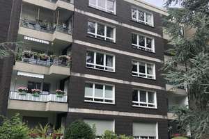 Lichtdurchflutete 3 Zimmer Wohnung mit Loggia, weißem Bad und Einbauküche im 4. OG in Bochum-Höntrop – Carl-Bosch-Straße 16, 44869 Höntrop, Bochum – Vorschaubild 2