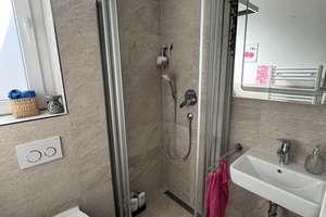Charmante 3-Zimmer Dachgeschosswohnung in Stuttgart-Süd – Die vollständige Adresse der Immobilie erhältst du vom Anbieter., 70199 Heslach, Stuttgart – Vorschaubild 8