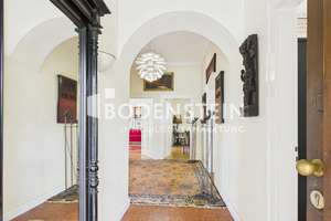 Stilvoll leben in historischer Eleganz –  Villa mit weitläufigem Parkgrundstück zu verkaufen – Die vollständige Adresse der Immobilie erhältst du vom Anbieter., 55262 Heidesheim am Rhein – Vorschaubild 2