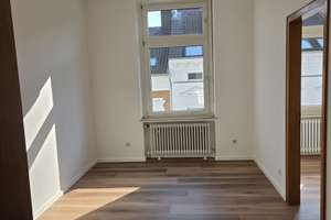 MG-Oberstadt, 3 Zimmerwohnung, 100 qm, Kaltmiete 762 € pro Monat, von privat zu vermieten. – Hermannstraße 8, 41061 Gladbach, Mönchengladbach – Vorschaubild 7