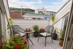 Lichtdurchflutete 3,5-Zimmer-Wohnung in Stuttgart Mitte mit Balkon – 70178 Rathaus, Stuttgart – Vorschaubild 4