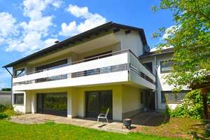 Freistehendes Familienhaus mit Einliegerwohnung in attraktiver Wohnlage