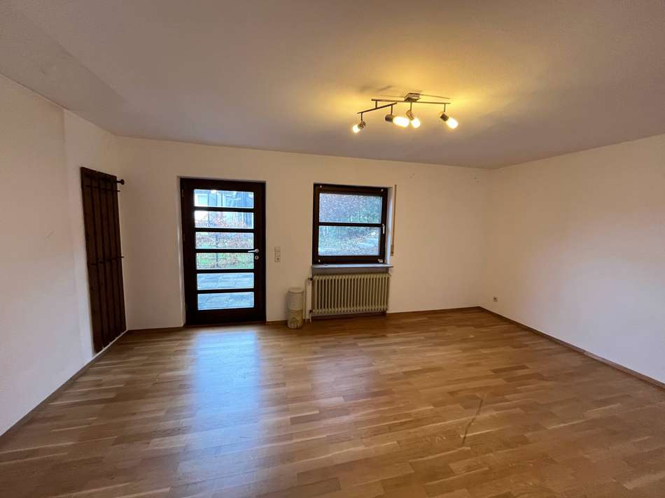 Zimmer Einliegerwohnung...