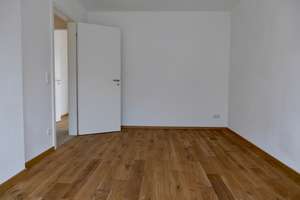 Großzügige Doppelhaushälfte im Herzen von Sulzbach mit 193 m², 5 Zimmer. – Die vollständige Adresse der Immobilie erhältst du vom Anbieter., 65843 Sulzbach (Taunus) – Vorschaubild 19