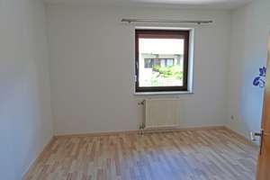 Geräumiges sowie vielseitiges RMH in exzellenter Lage – Isaraustraße 40-54, 82538 Geretsried – Vorschaubild 40