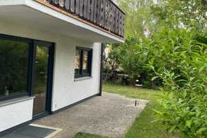 Leben wie in einem freistehenden Einfamilienhaus! – München – Vorschaubild 1