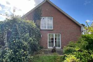 Großzügiges Einfamilienhaus mit ausbaufähigem Dachgeschoss und Carport – Die vollständige Adresse der Immobilie erhältst du vom Anbieter., 23714 Malente – Vorschaubild 19