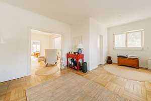 Moderne trifft Klassiker der 30er Jahre mit Option einer Einliegerwohnung – Die vollständige Adresse der Immobilie erhältst du vom Anbieter., 14532 Kleinmachnow – Vorschaubild 8