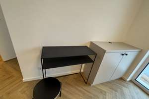 Modernes möbliertes Studio-Apartment mit Balkon!!!! – Glienicker Weg 136, 12489 Adlershof, Berlin – Vorschaubild 6