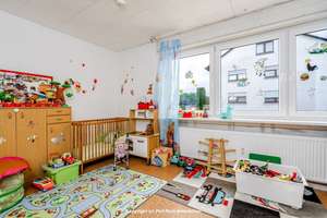 KINDHEITSTRAUM: Mehrfamilienhaus mit vier Einheiten in Stutensee-Büchig – Die vollständige Adresse der Immobilie erhältst du vom Anbieter., 76297 Stutensee – Vorschaubild 5