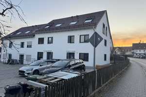 Enegriesparendes, neuwertiges 7-Zimmer-Reihenhaus mit Einbauküche in Marzling – Freisinger Straße 24a, 85417 Freising (Kreis) – Vorschaubild 2