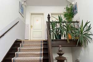 3 Raum Dachgeschosswohnung mit Aufzug und Balkon