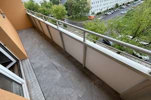 Moderne 3-Zimmer-Wohnung mit großem Balkon in ruhiger Lage! – Astonstraße 60, 39116 Sudenburg, Magdeburg – Vorschaubild 3