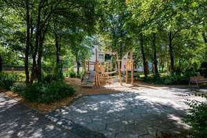 Über den Dächern der Blumenau · 2 Zimmer · 67 m² · Loggia · Fernblick · frei ab 01.11. – Willibaldstr. 130, 80689 Blumenau, München – Vorschaubild 4