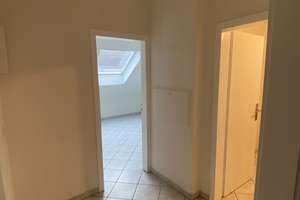 Erstbezug nach Sanierung: freundliche 3-Zimmer-Dachgeschosswohnung in Bochum – Am Geraden Weg 12, 44805 Gerthe, Bochum – Vorschaubild 8