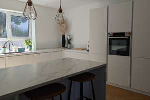 Hochwertig modernisiertes Zweifamilienhaus mit Einliegerwohnung, Wellnessbereich & großem Garten  – Die vollständige Adresse der Immobilie erhältst du vom Anbieter., 70374 Winterhalde, Stuttgart – Vorschaubild 12