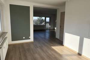 2-3-Zimmer-Eigentumswohnung mit Krönchenblick in Siegen – Die vollständige Adresse der Immobilie erhältst du vom Anbieter., 57072 Siegen, Siegen – Vorschaubild 5