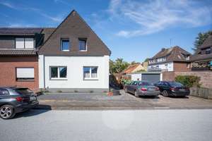 Doppelhaushälfte mit Anbau und eigenem Pool - Ruhiges und zentrales Wohnen in Kleve – Bödickerstraße 2, 47533 Kleve – Vorschaubild 2
