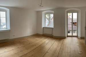 Traumhafte 3-Zimmer-Altstadtwohnung mit Balkon & hochwertiger Küche – Mittlerer Lech 16, 86150 Lechviertel, östl. Ulrichsviertel, Augsburg – Vorschaubild 17