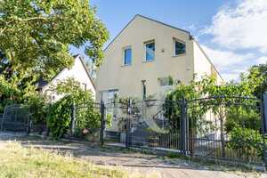 Modernes Einfamilienhaus mit Gartenidylle in Britz – Berlin – Vorschaubild 36