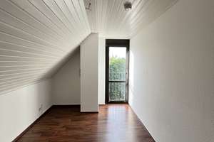 *SPEZIELLER CHARME IN NIEDERKASSEL* - MAISONETTE – Niederkasseler Kirchweg 58, 40547 Niederkassel, Düsseldorf – Vorschaubild 14