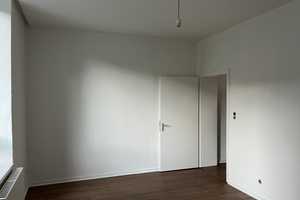 Schöne 2-Zimmer-Wohnung im Erdgeschoss – frisch renoviert in Aachen – Alsenstraße 3, 52068 Aachen – Vorschaubild 6